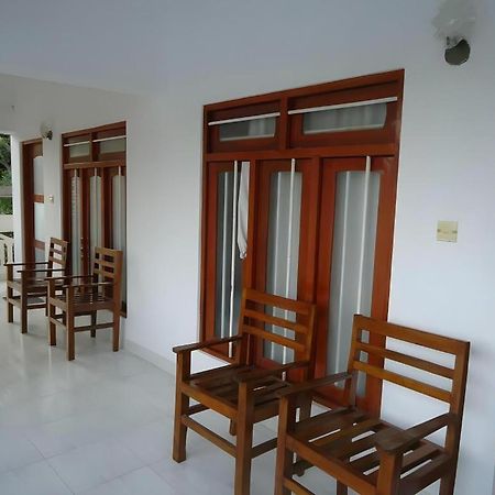 Kent Hotel تيساماهاراما المظهر الخارجي الصورة