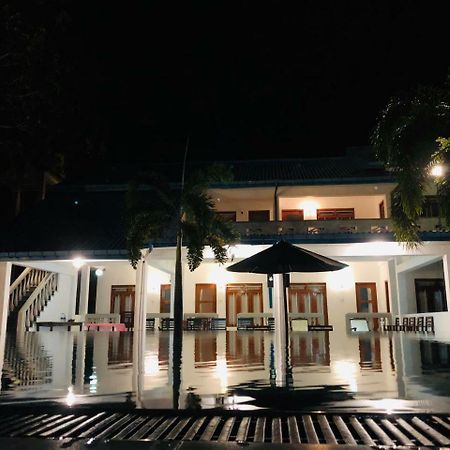 Kent Hotel تيساماهاراما المظهر الخارجي الصورة