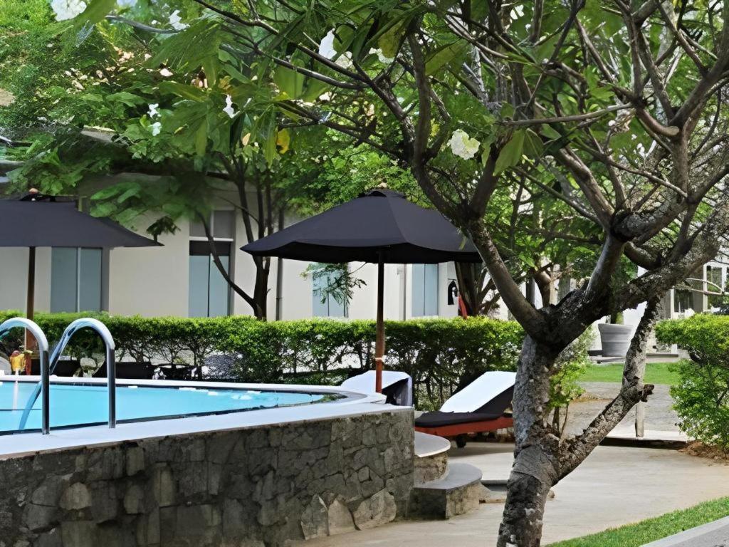 Kent Hotel تيساماهاراما المظهر الخارجي الصورة