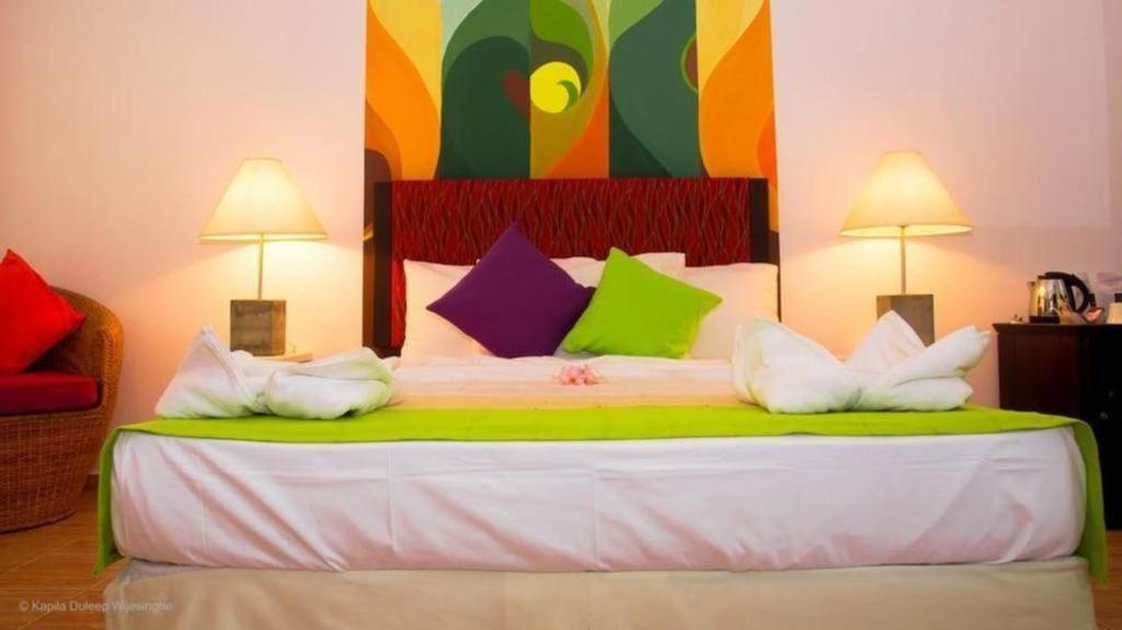 Kent Hotel تيساماهاراما المظهر الخارجي الصورة
