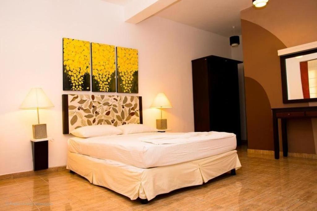 Kent Hotel تيساماهاراما المظهر الخارجي الصورة