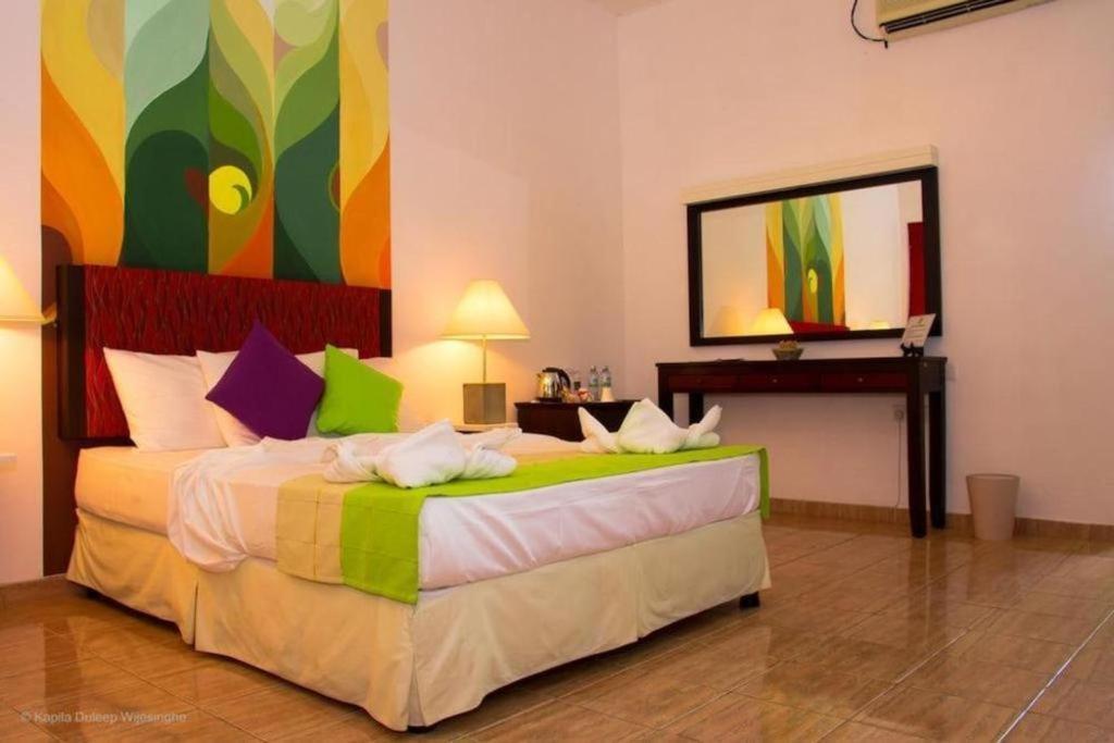 Kent Hotel تيساماهاراما المظهر الخارجي الصورة