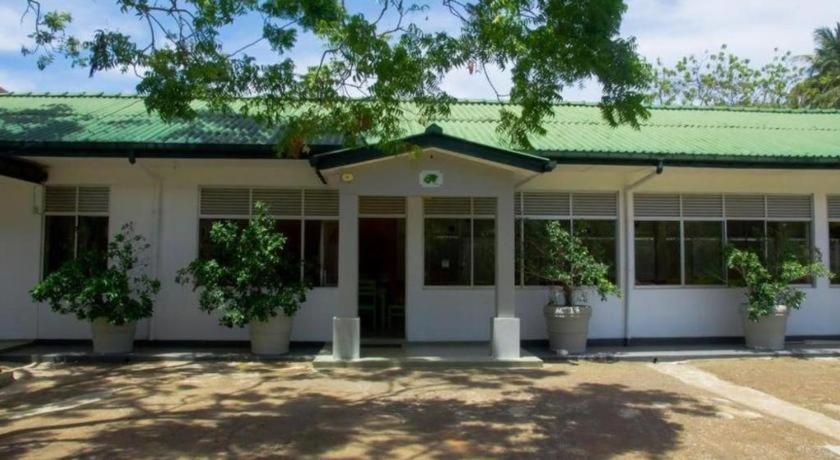 Kent Hotel تيساماهاراما المظهر الخارجي الصورة