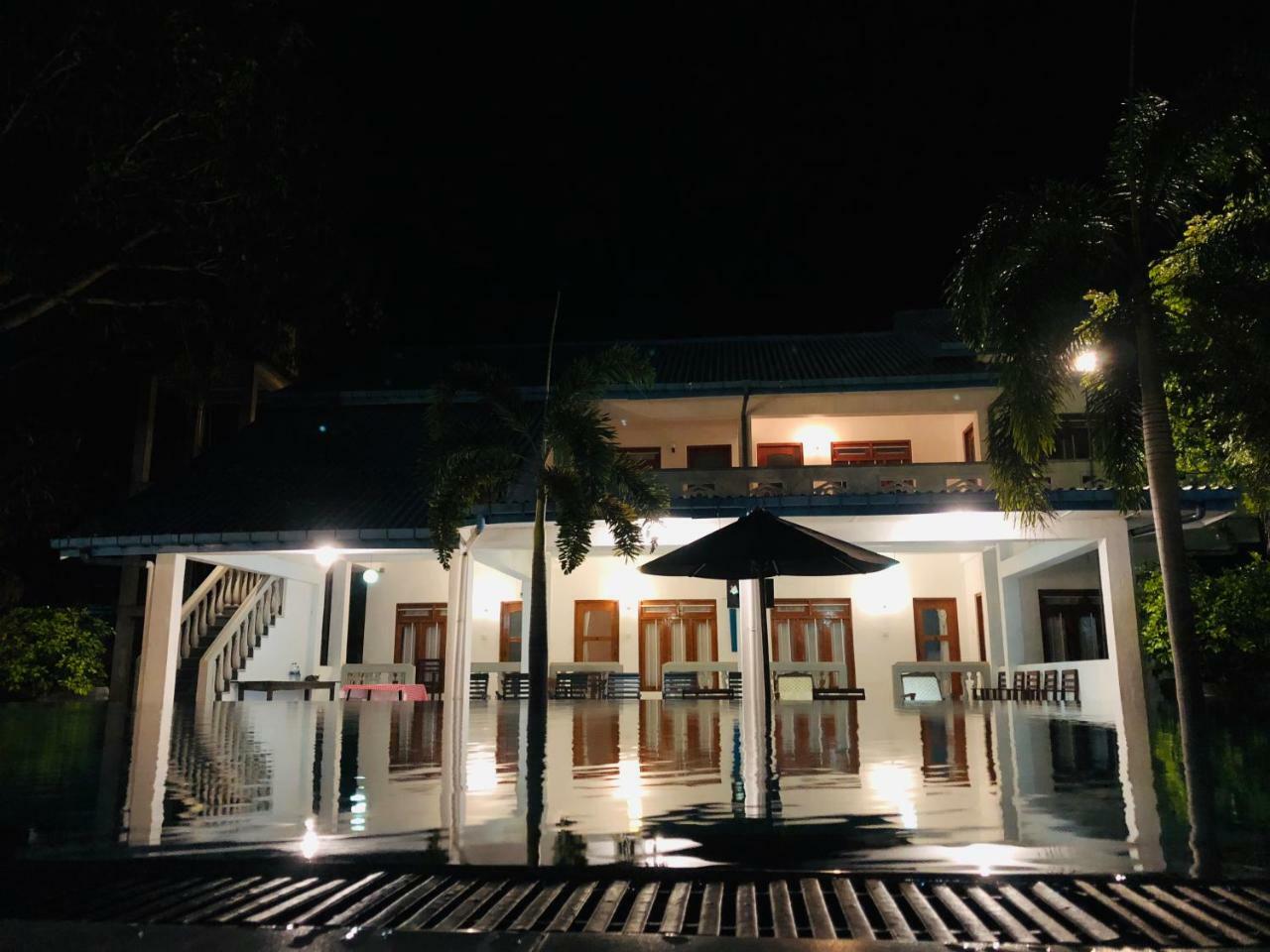 Kent Hotel تيساماهاراما المظهر الخارجي الصورة
